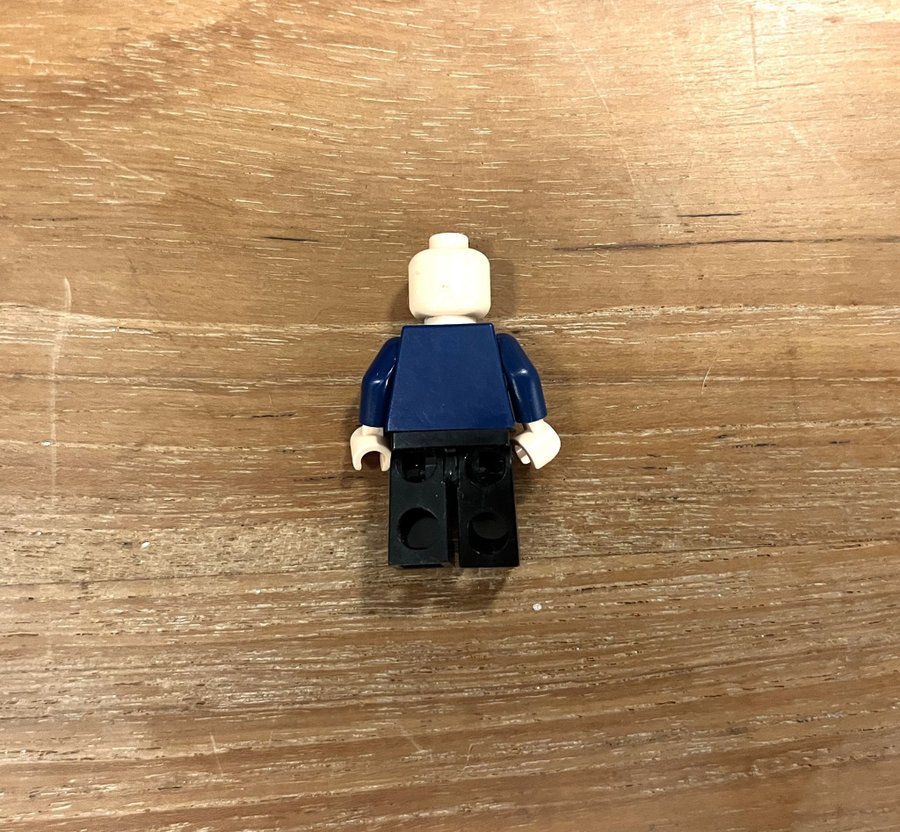 Lego Minifigur: Taejo Togokhan från LEGO Speed Racers