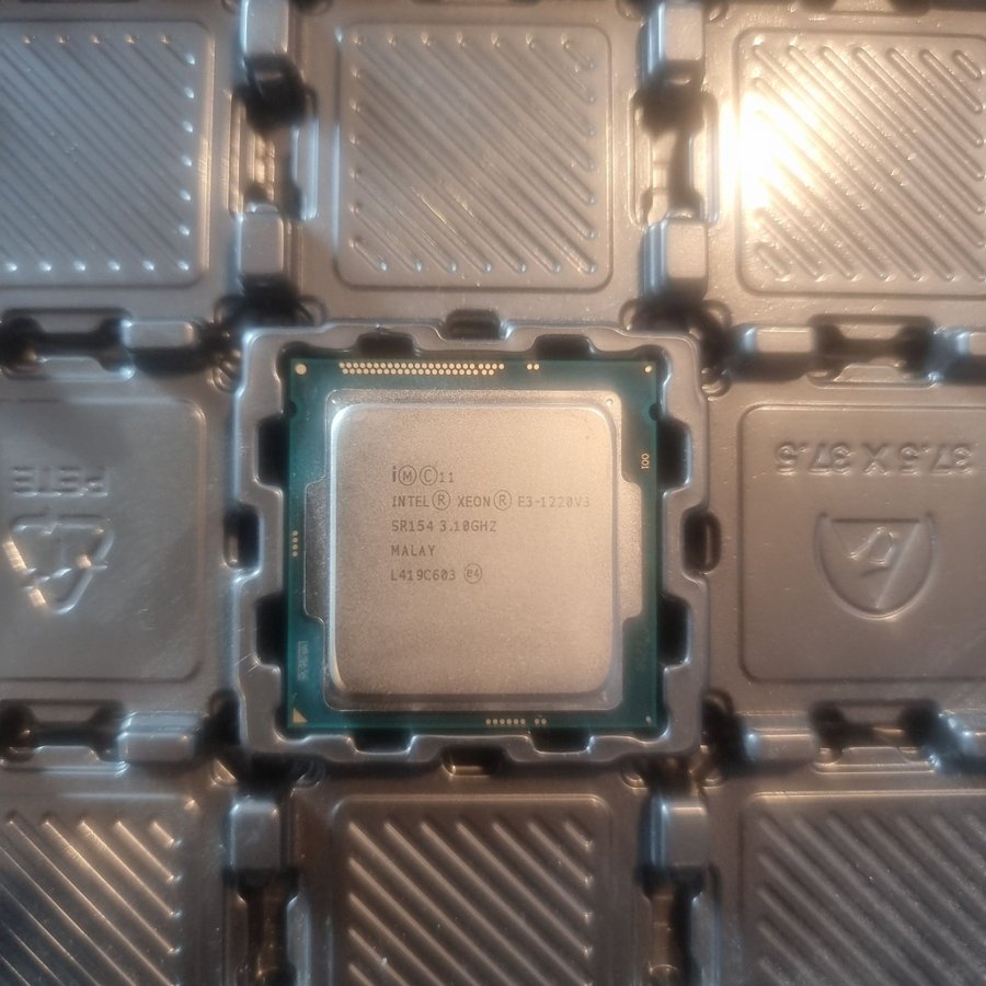 Intel Xeon E3-1220v3 SR154 3.10GHz