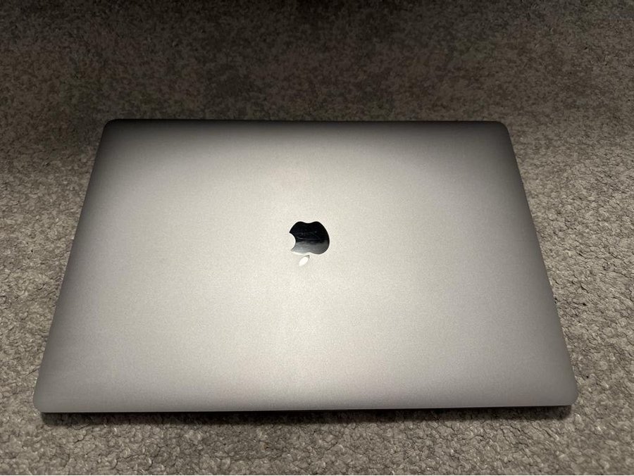 MacBook Pro 16 tum, 2019