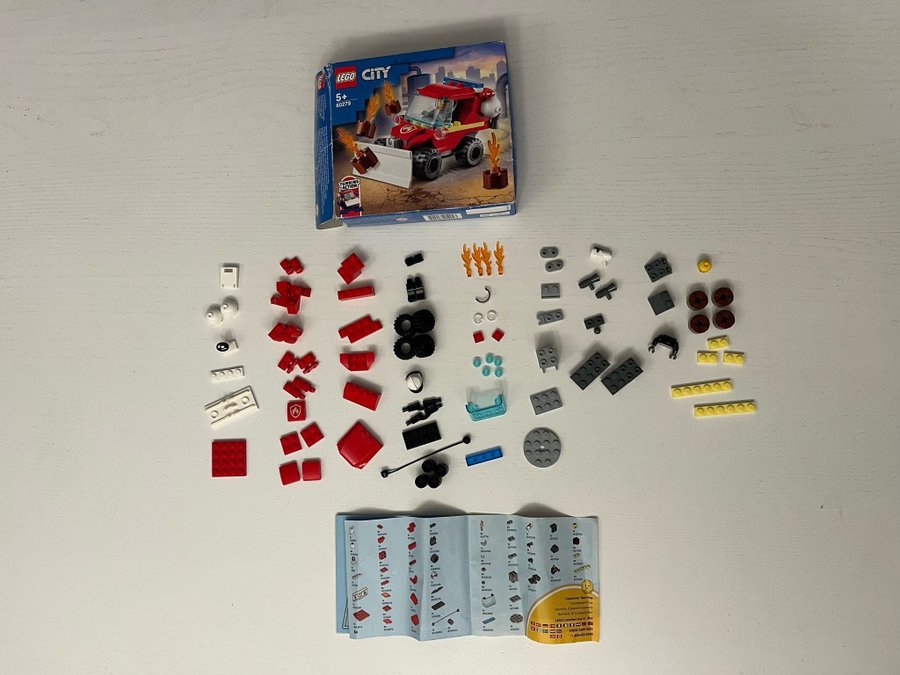 Lego City 60279 Brandbil med Vändfunktion