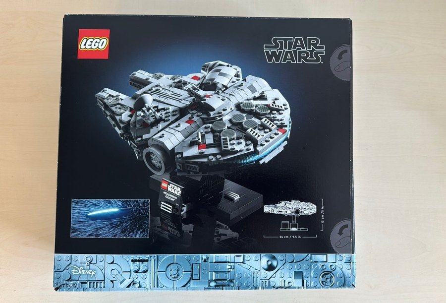 LEGO Star Wars Millennium Falcon 75375