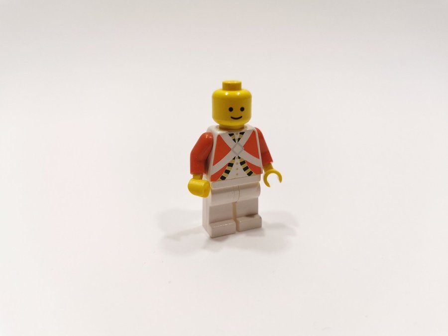 Lego - minifigur - pirates - soldat - imperial - röd/vit (fler i lager)