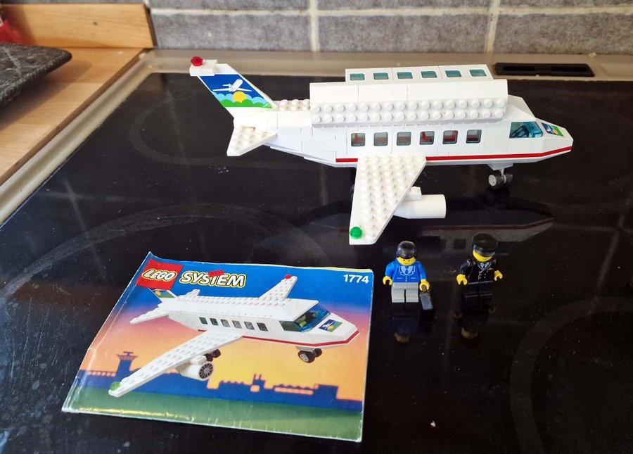 LEGO classic town 1774 aircraft Promotional release retro vintage legoland