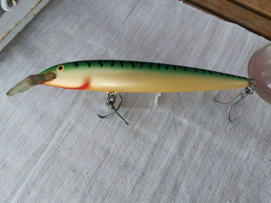 Rapala flytande Magnum 18cm grön makrill