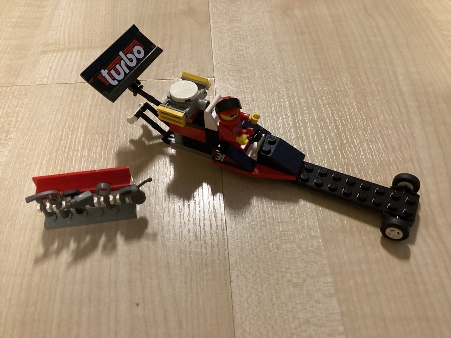 Lego 6639 Race Raven Racer med instruktionshäfte ej komplett Från 1995