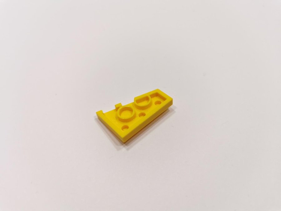 Lego - wedge - vinge - plate - höger - 3x2 - part 43722 - gul