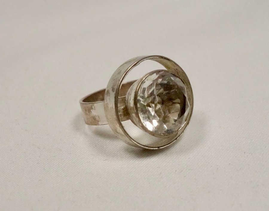 SÅ LÄCKER VINTAGE RING I SILVER MED BERGSKRISTALL | 830S NORGE DANMARK?