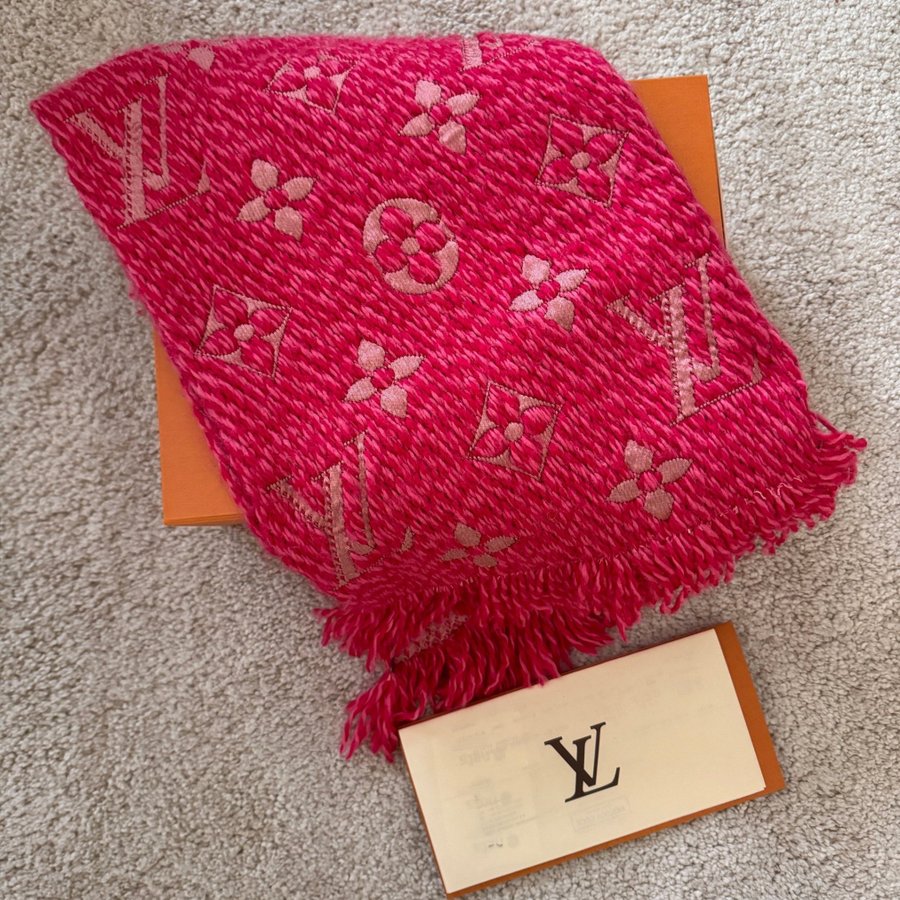 Louis Vuitton logomania wool scarf