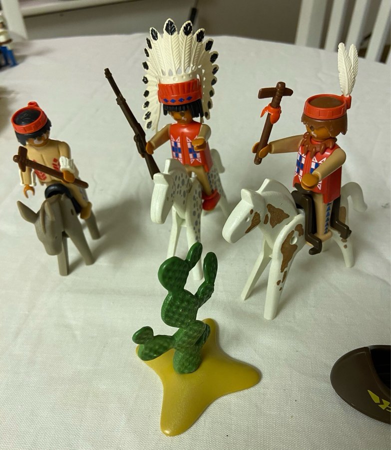 Playmobil Indianer set med hästar kanot och bisonoxar