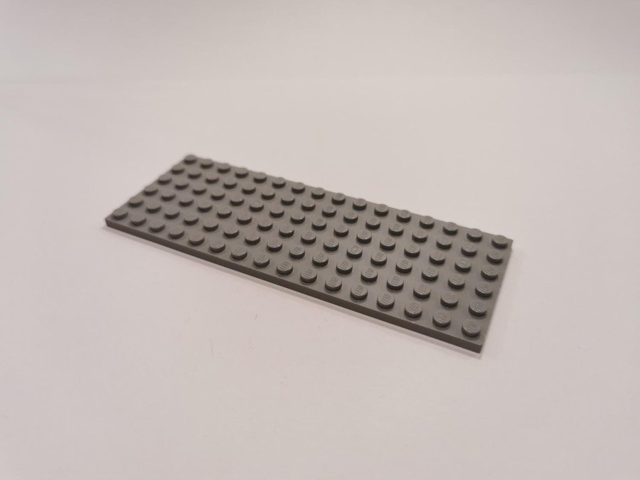 Lego - platta - plate - 6x16 - part 3027 - ljusgrå (bluish)