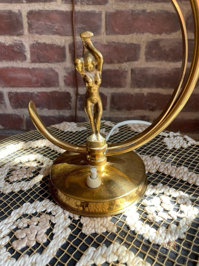 Ystad metall Art Deco bordslampa med kvinnofigur