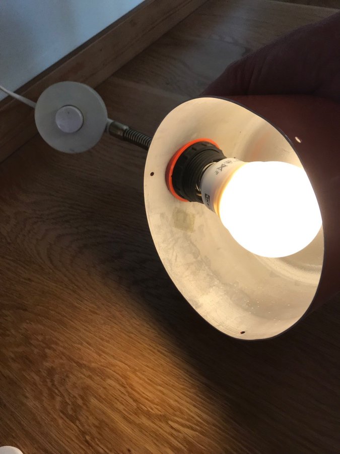 Orange mycket cool vägglampa Plåt Vintage Retro Saknar raster