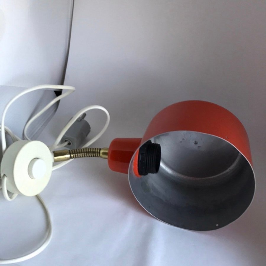 Orange mycket cool vägglampa Plåt Vintage Retro Saknar raster