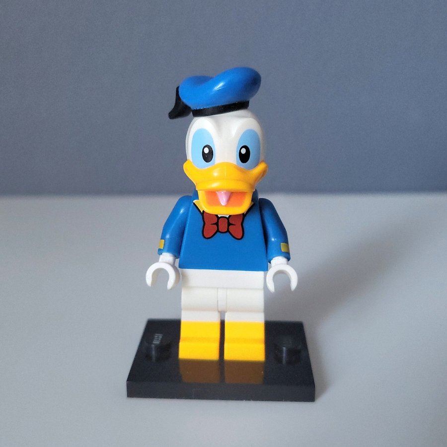 Lego Cmf Disney Series 1 Kalle Anka Donald Duck figur minifigur gubbe