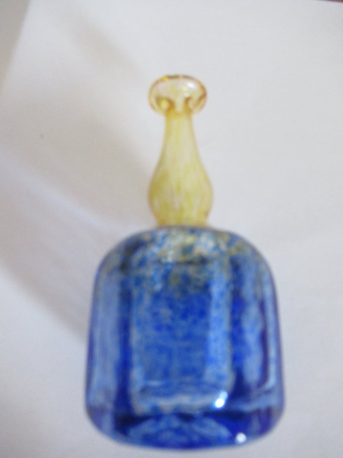 Konstglas. Kosta Boda. Bertil Vallien. Artist Collection. Signerad