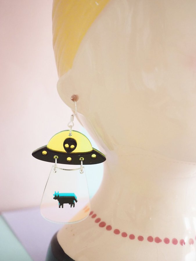 UFO kidnapping cow earrings