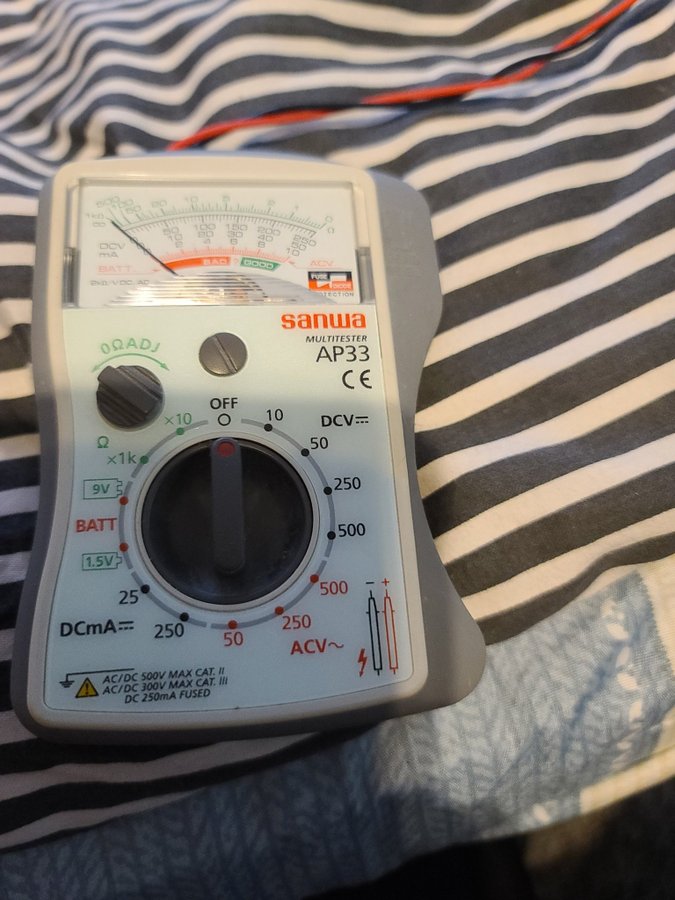 Sänua AP33 Multimeter