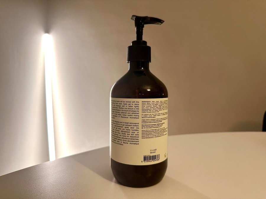 Aesop handtvålspump för dekoration