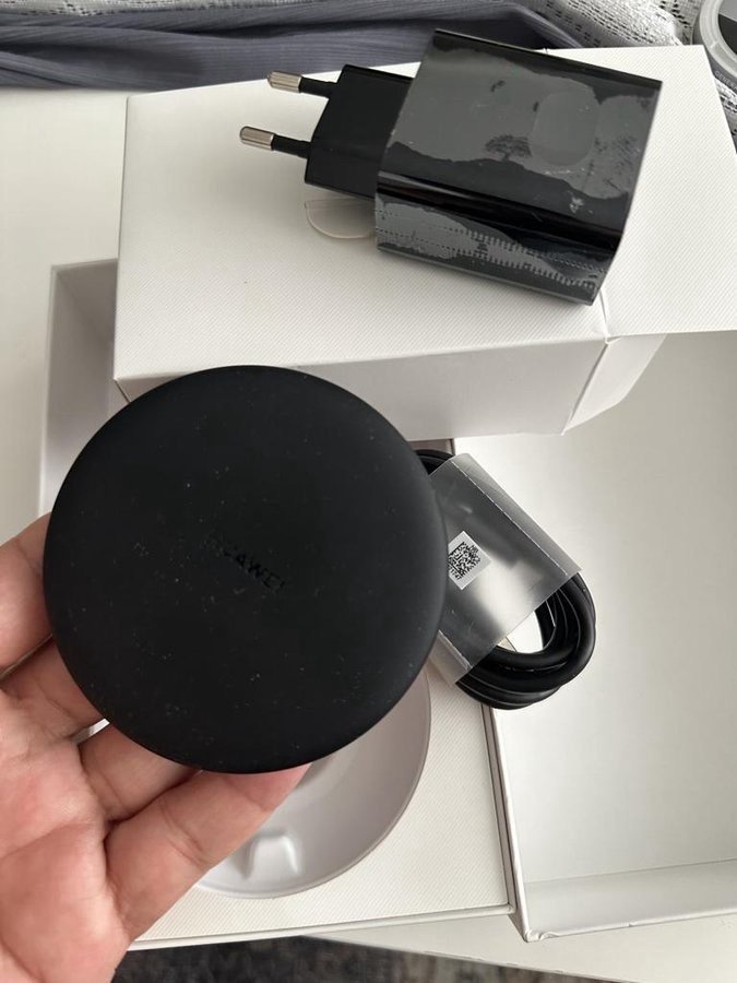 Huawei wireless charger