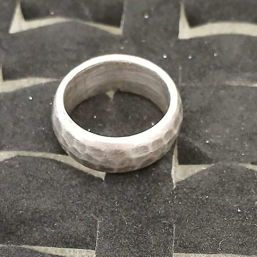 Vintage silver ring nr 7