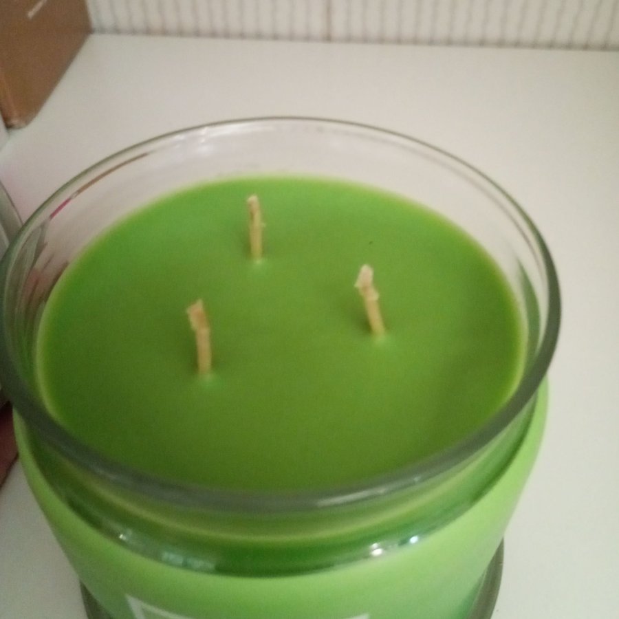 Partylite doftljus Cucumber  Aloe