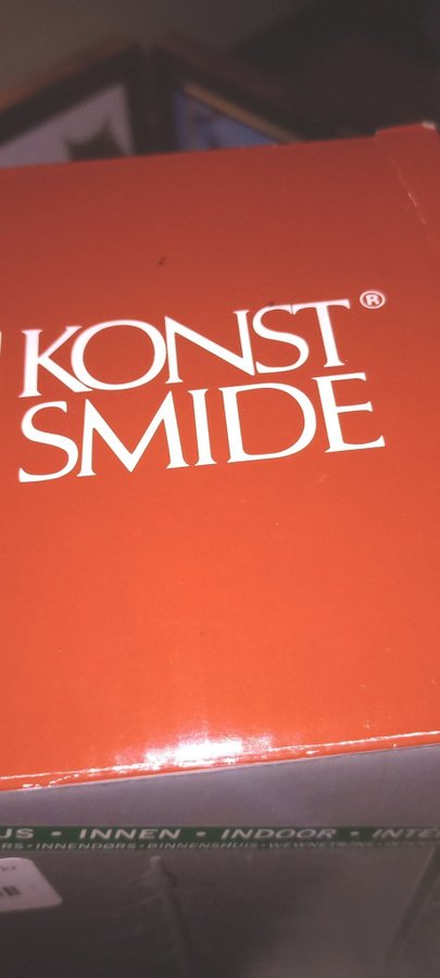 Konst-Smid LED-belyst julgran