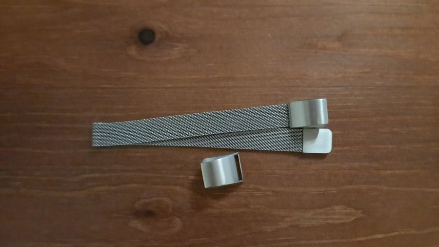 Armband i rostfritt stål till FitBit Alta