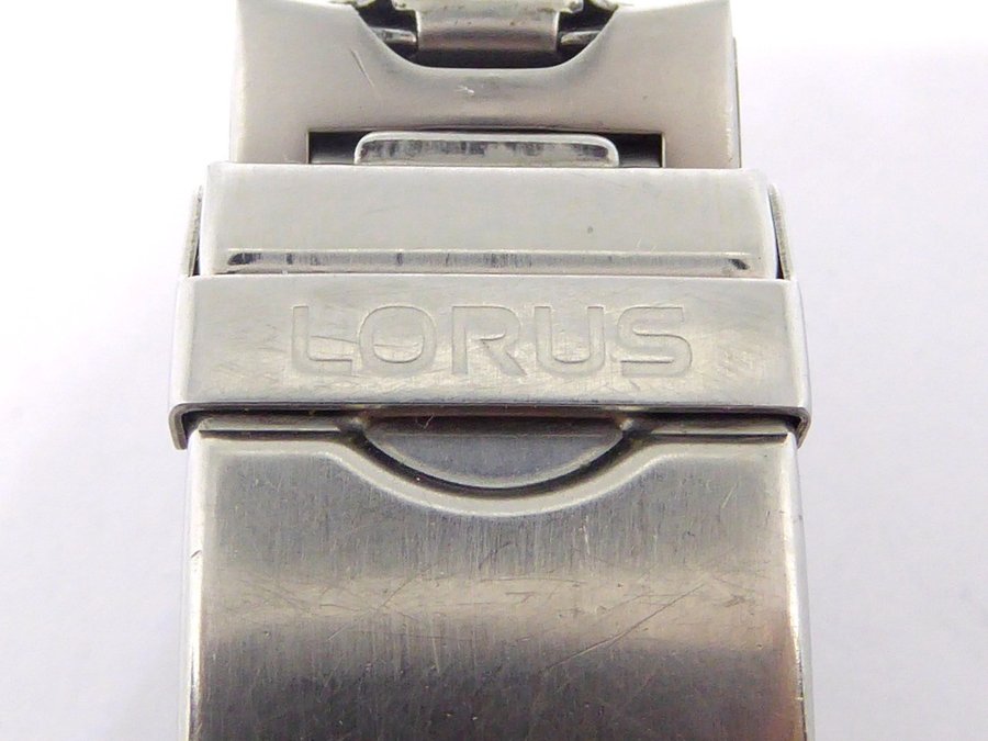 Lorus chronograph 100m.