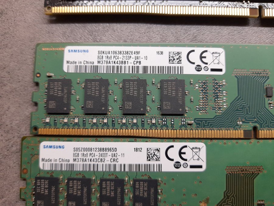 8st. ddr4 minne 8GB/ST.