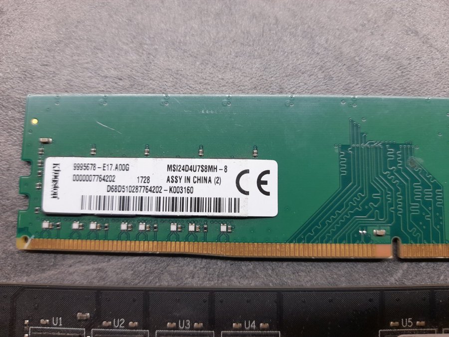 8st. ddr4 minne 8GB/ST.