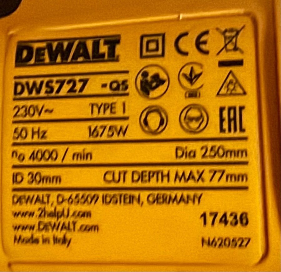 DEWALT DWS727 Kap/gersåg med stativ