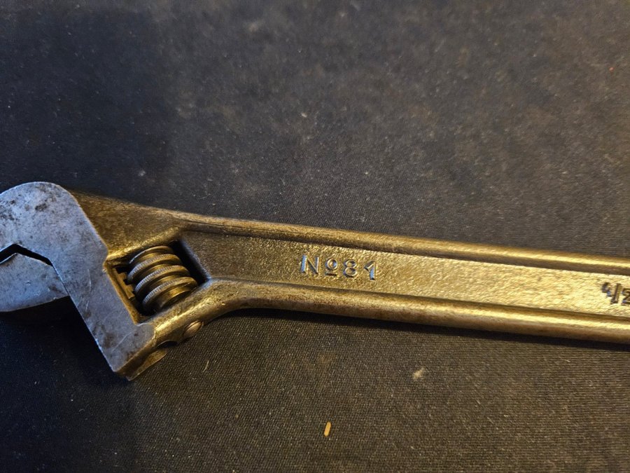 Vintage 8" No 81 Justerbar Nøgle ½x8"