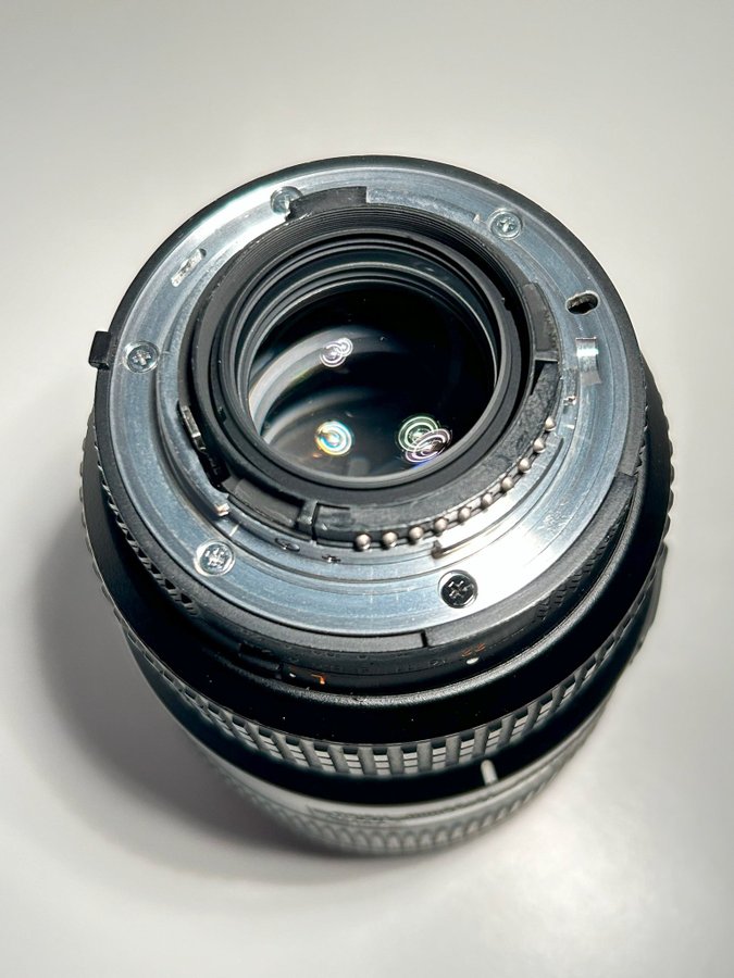 Nikon AF-S Nikkor 17-35mm f/2.8D ED