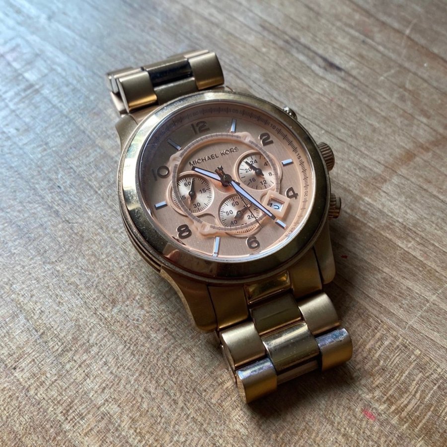 Michael Kors Chronograph Guld Klocka / DAM