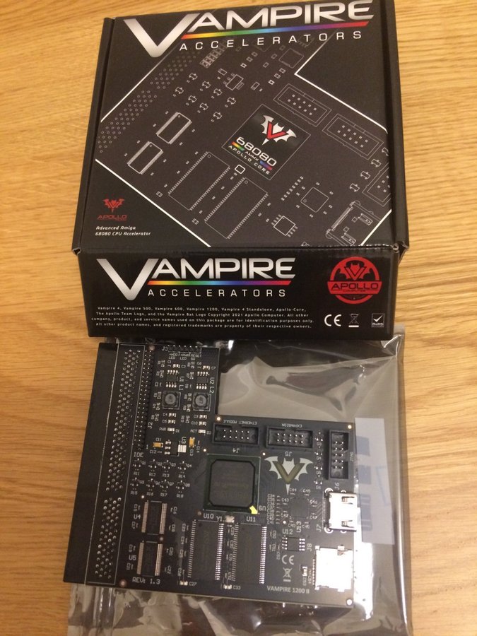 Vampire 1200 V2 128 mb CF WB 3.1 4gb Amiga 1200