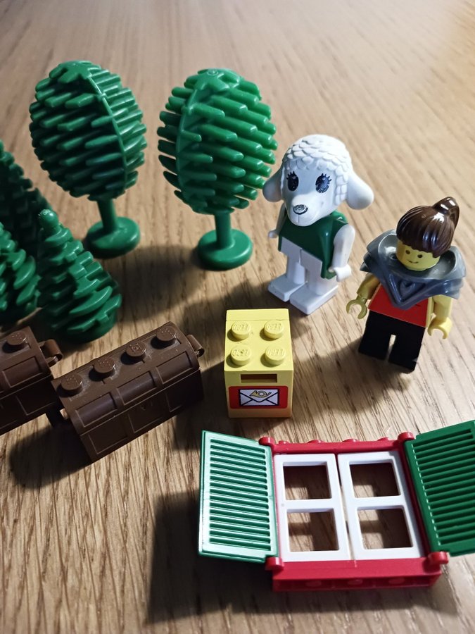 Lego Gubbar Träd mm