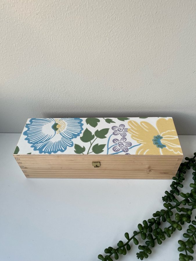 Trälåda med lock Svenskt Tenn Josef Frank Sagoträdet Box Förvaring