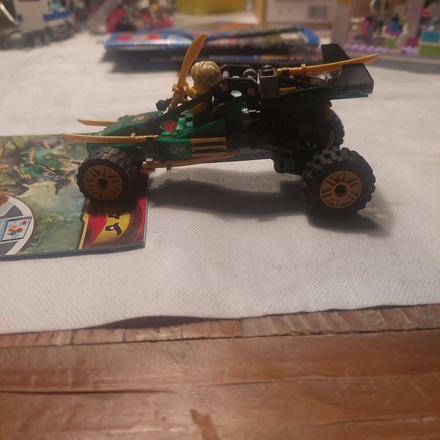 LEGO Ninjago Legacy 71700 Jay's Speed ??Cycle