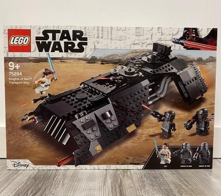 LEGO Star Wars 75284 Knights of Ren Transport Ship