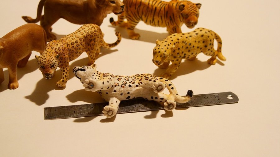 Schleich Exotiska Rovdjur *Samlarobjekt eller leksak*