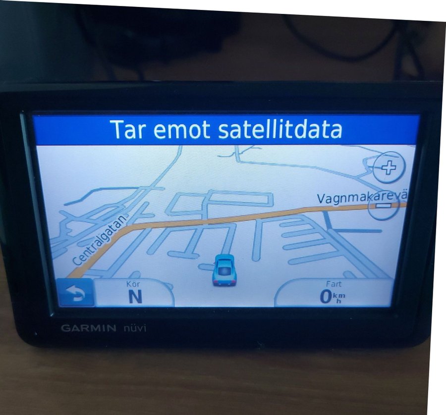 Garmin nüvi 1390 GPS med 2025 års europa karta