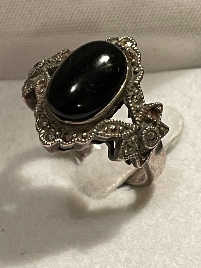 Ring 925 Silver med onyx infattning