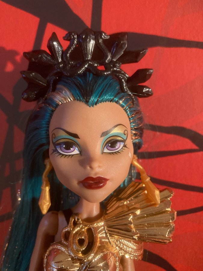 Monster High Nefera De Nile Doll