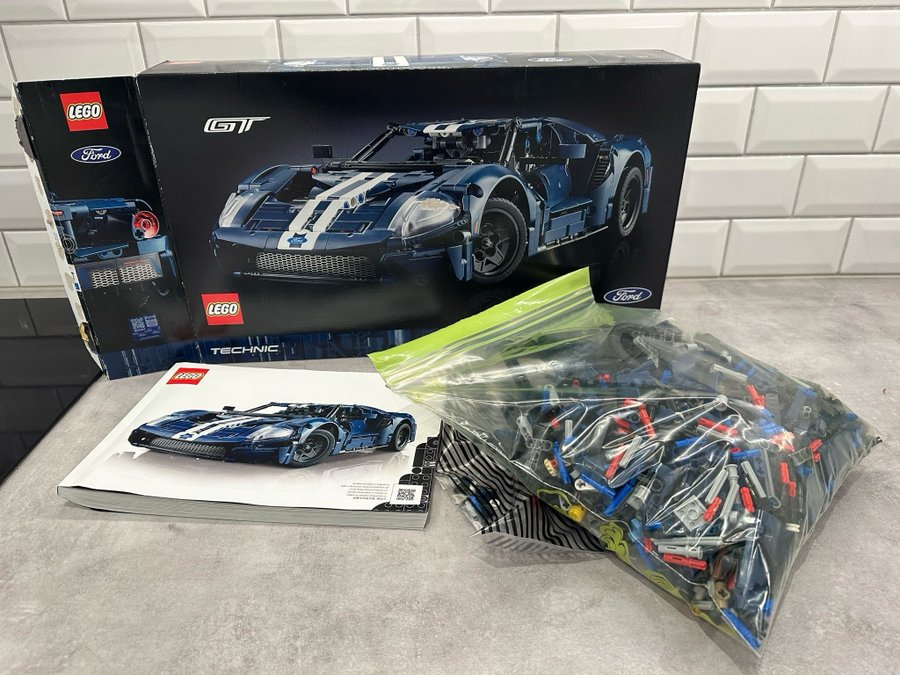 LEGO Technic Ford GT 42116