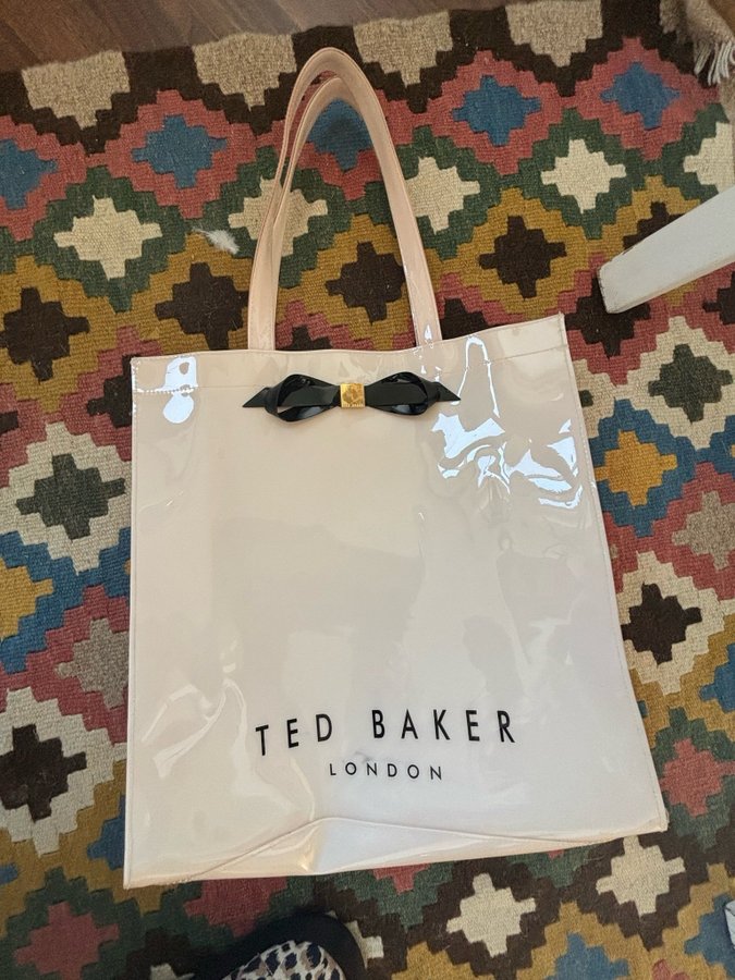 Ted baker totebag