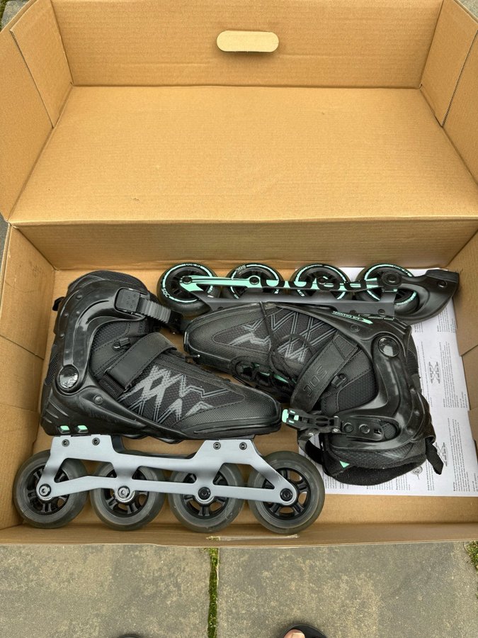 SOC inline skates Size 38