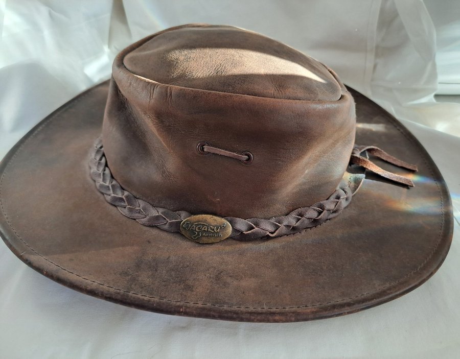 Jacaru Traditional Oil Australia's Finest Leather Hat