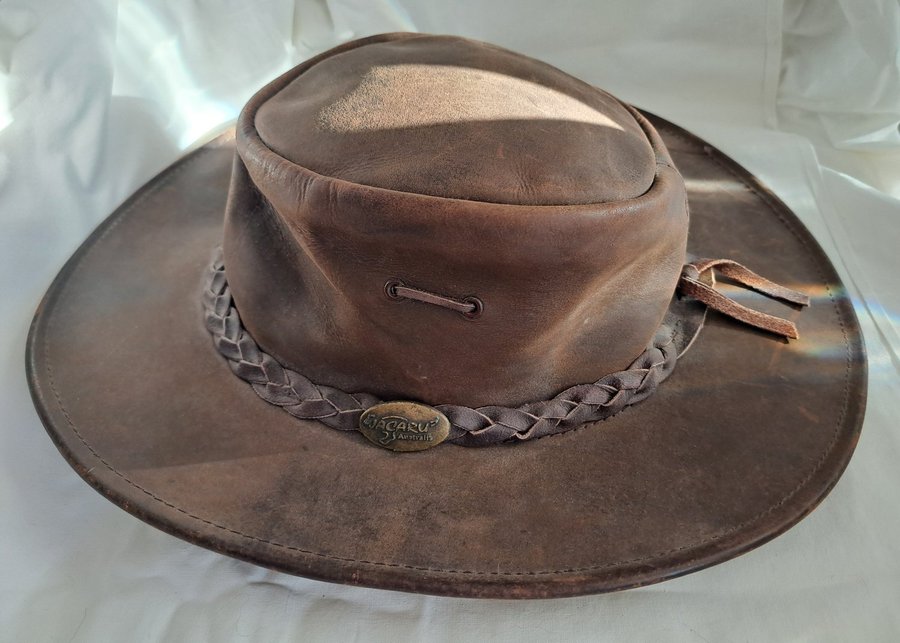 Jacaru Traditional Oil Australia's Finest Leather Hat