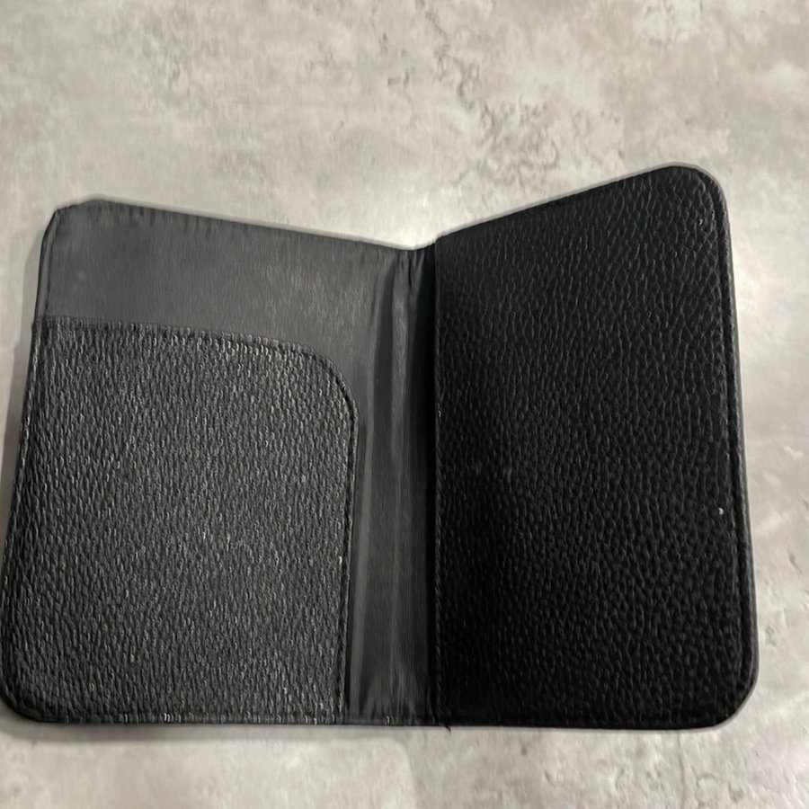 Rituals passport case