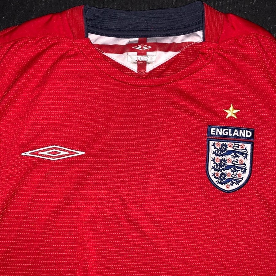 England matchtröja, storlek XXL.